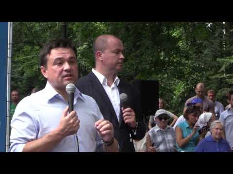 Андрей Дунаев проверил, хорошо ли кормят детей в школах г. Дедовск