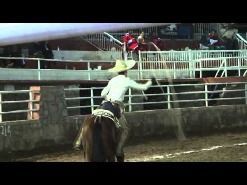 Martín "Titin" de la Dinastía Perea mostrando extraordinarias cualidades en La Colonial 2016