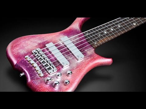 Warwick Custom Shop Masterbuilt - Tetsuo Sakurai with his new Infinity bass