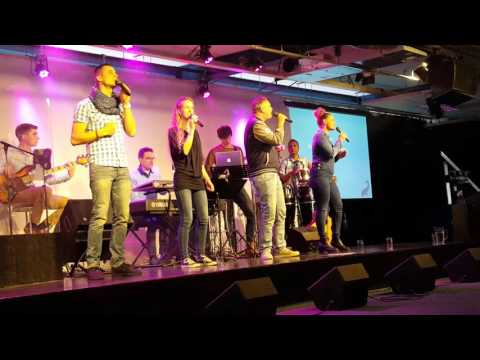 Basis cc - Opwekking 626 - Prachtige God