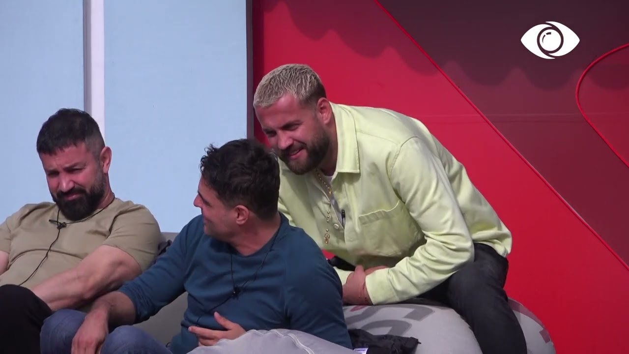 Armaldo këndon, Luizi e përndjek