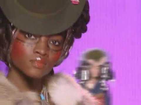 John Galliano Fall-Winter 2004-2005