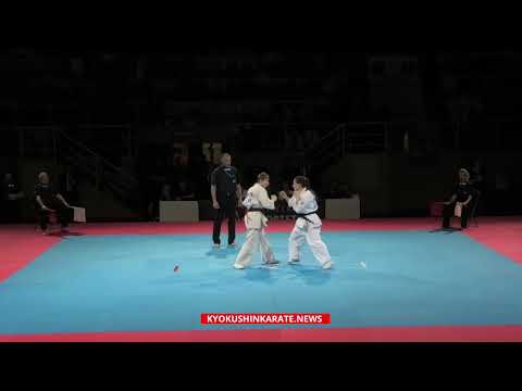 1st EFKO EC, 1/4 -55 Alona Veresniak (Ukraine) - Nóra biborka Nagy (Hungary)