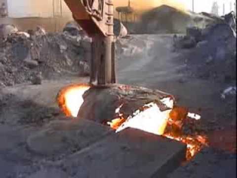 Fractum Breaker Breaking Red Hot Skulls, www.SAES.nl