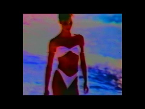 PHONO GHOSTS - TSUNAMI AT WHITE HOTEL (OFFICIAL VIDEO)