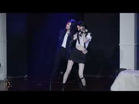 Wang yi Zhou shiyu - Sweet trap Mirrored