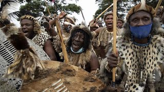 South Africa: Colourful procession ahead of Zulu king's burial