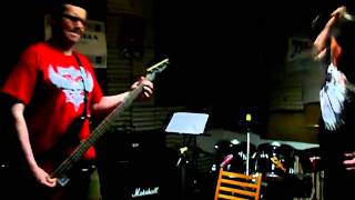 INDUSTRISLAVEN - disforest(cover nasum), hever, instinct scum, kdyby