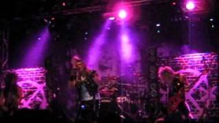 CRASHDIET - Save Her@Sticky Fingers 2010-12-18