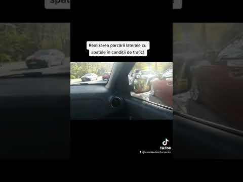 Parcarea laterală cu spatele