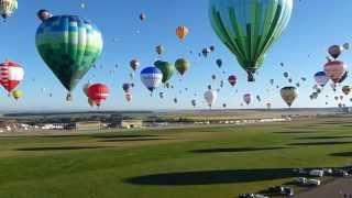 preview picture of video 'Hot-air balloons at Lorraine Mondial Air Ballons 2013 at Chambley-Bussieres'