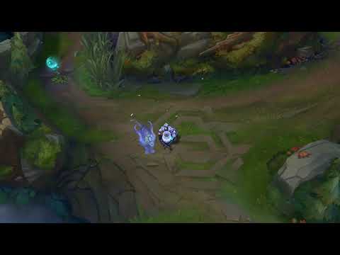 God Kin-I mean Porcelain Protector Ezreal Lookin Kinda Familiar #shorts