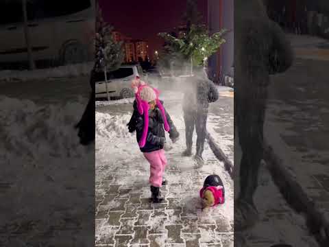 Sinirli çocuk köpeği kaçırdı !! #keşfet #shorts