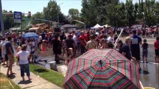 preview picture of video 'Kaysville, UT Fourth of July Parade/Water Fight 2013'