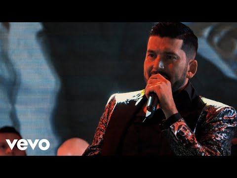Luis Angel "El Flaco" - Y Si Se Quiere Ir (En Vivo)