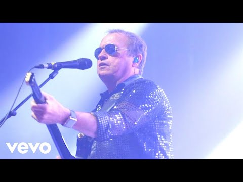 Level 42 - Lessons In Love (Sirens Tour Live 5.9.2015)