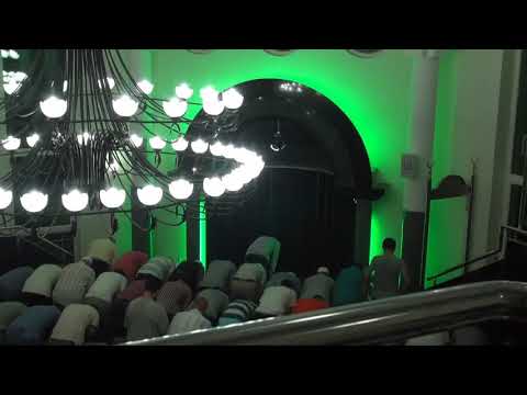 1. Dëgjo Kuran nga Hoxhë Remzi Isaku - (Dy reqate nga Namazi i Natës) 2012