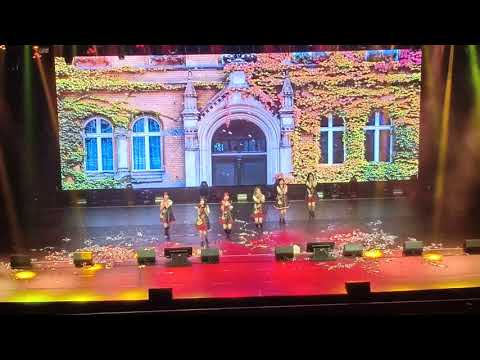 180826 Gfriend - Rough [Season of Gfriend in Manila]