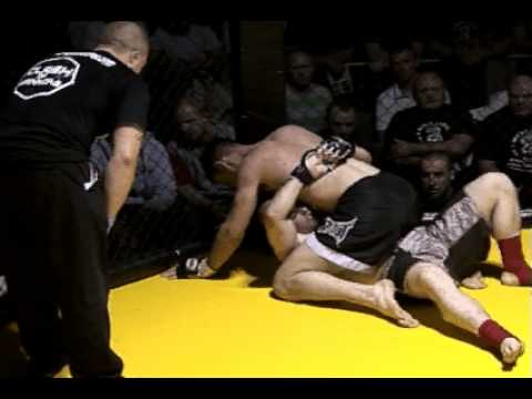 Clash of Warriors - Judgement Day - Fight 12 round 1 - Wil Jackson vs. Carl Byrne