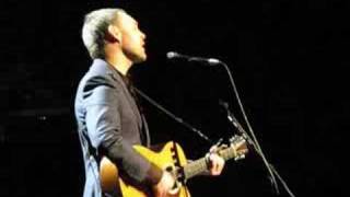 David Gray sings Song to the Sirens at Royal Albert Hall