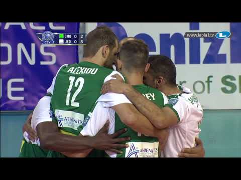 Mory Sidibé slams down hard for Omonia Nicosia