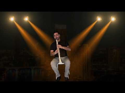 Artur Qerimi  “Nën dritën e hënës”