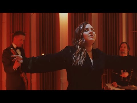 Kristine Praulina & The Soulful Crew - Change of Perspective (Official video)