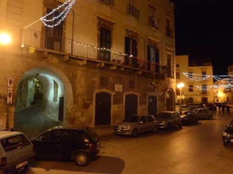 Driving home for Christmas Palo del Colle 2016