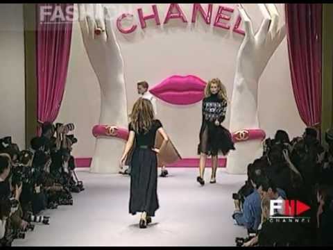 "Chanel" Autumn Winter 1995 1996 Paris 2 of 5 pret a porter woman by FashionChannel