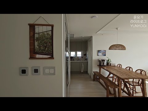 우리집을 잡지 속 집처럼 만드는 포인트 인테리어 | 봄맞이 인테리어, 그림인테리어, 홈스타일링, 집꾸미기, 오늘의집 - 윤요기