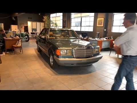 1983 Mercedes-Benz 300SD - walk around