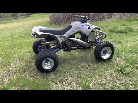 1987 Honda FourTrax 250R by Quadcustomz