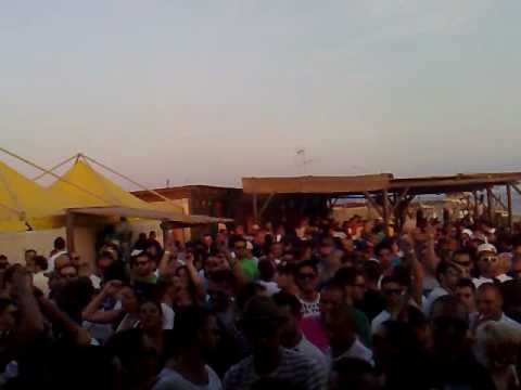 Fabio Della Torre plays BOSCONI012 by Mass_Prod