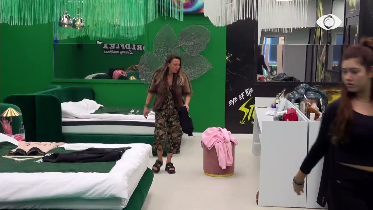 Do të ti hedh gjithë rrobat në tokë, rrëmujaxhie/ Gerta debaton me Rozanën