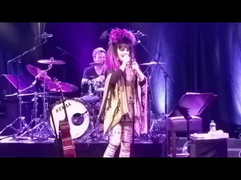 Nina Hagen - Frühling in Paris