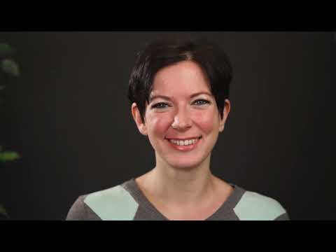 Daniela . Gummy Smile Behandlung in 1010 Wien . Dr.Azzawi