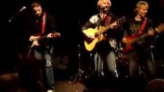 We're glad to be back- Sixwire