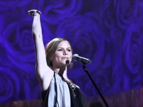 Videoclip de After All... (Demo '93) — The Cardigans