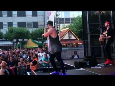 2TheUniverse - Hurricane | Simply Tim