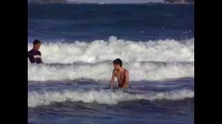 preview picture of video 'Baler Surfing Trip (Dec 2007) - Video 9'