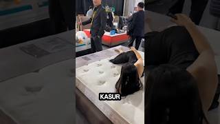 Download lagu Kasur Ini Bisa Bergoyang Sendiri! #shorts #trending #viral #feedshorts #facts #masukberanda mp3 Download lagu Kasur Ini Bisa Bergoyang Sendiri! #shorts #trending #viral #feedshorts #facts #masukberanda mp3
