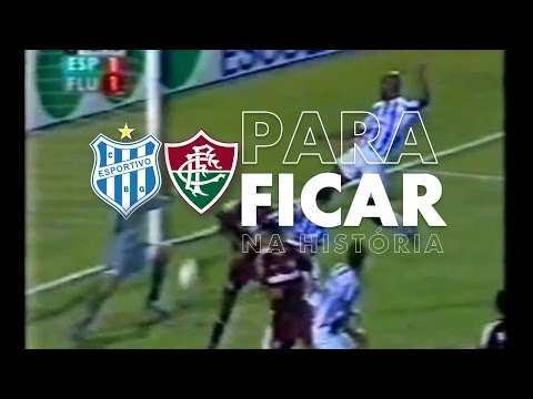 O Fluminense vence o Esportivo de virada por 2x1.