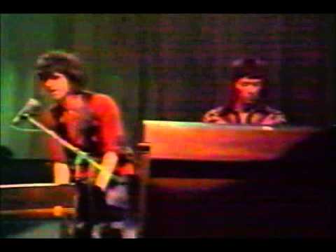 Ronnie Wood , Keith Richards "Act Together"   Live - 1974