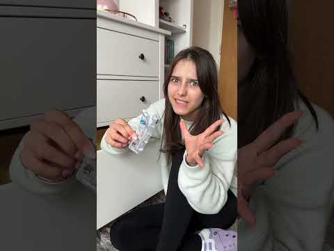 ❤️ WHAT A TEEN PACKS FOR SCHOOL | Pusheen Gilr #shorts