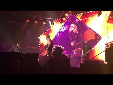 Under Pressure. Foo Fighters with Roger Taylor. Super Saturday Night, Atlanta GA 2.2.19