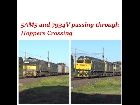 5AM5 and 7934V passing through Hoppers Crossing 27/7/18