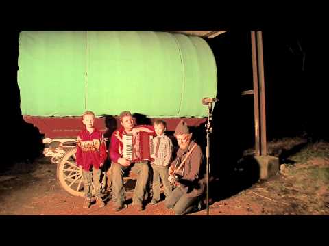 Tommy The Street Singer with Tom & Felix Doran and