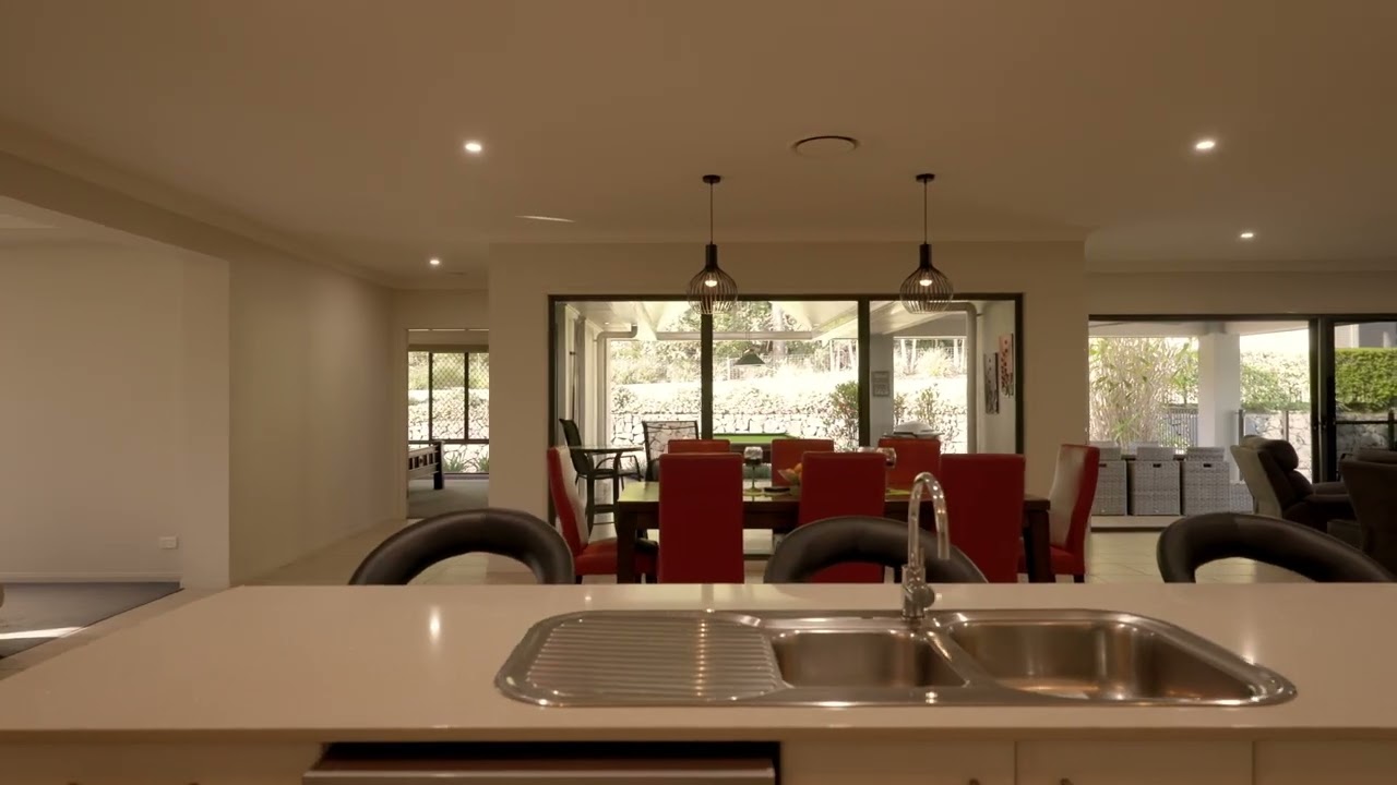 60 Mawhinney Road Glenview QLD 4553