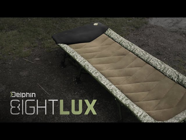 luxEight