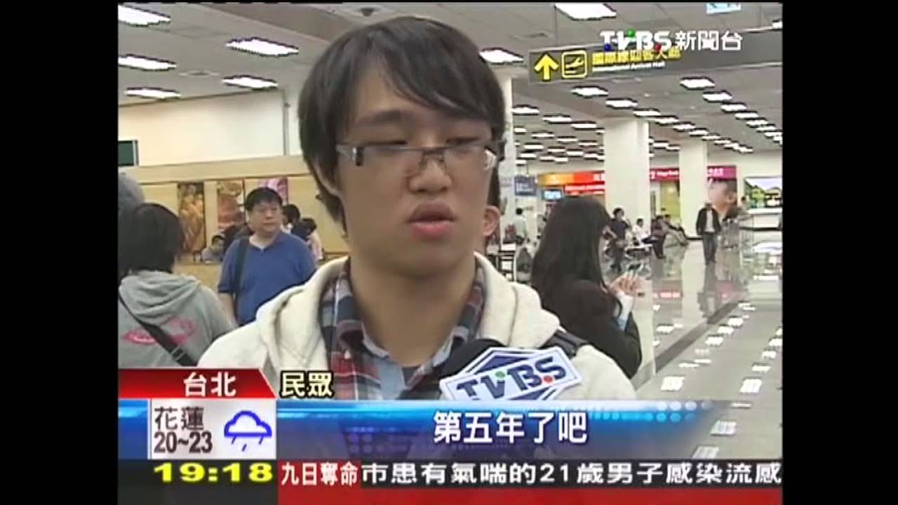 千中選六！登「空姐月曆」　上相表現好